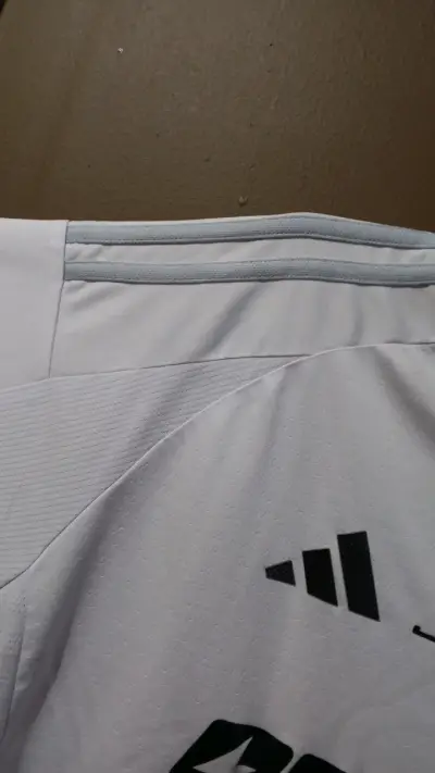 Camiseta oficial Colo-Colo 2023 blanca - miniatura 4