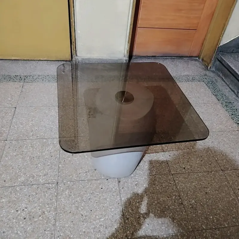 Mesa de centro con vidrio templado - 3