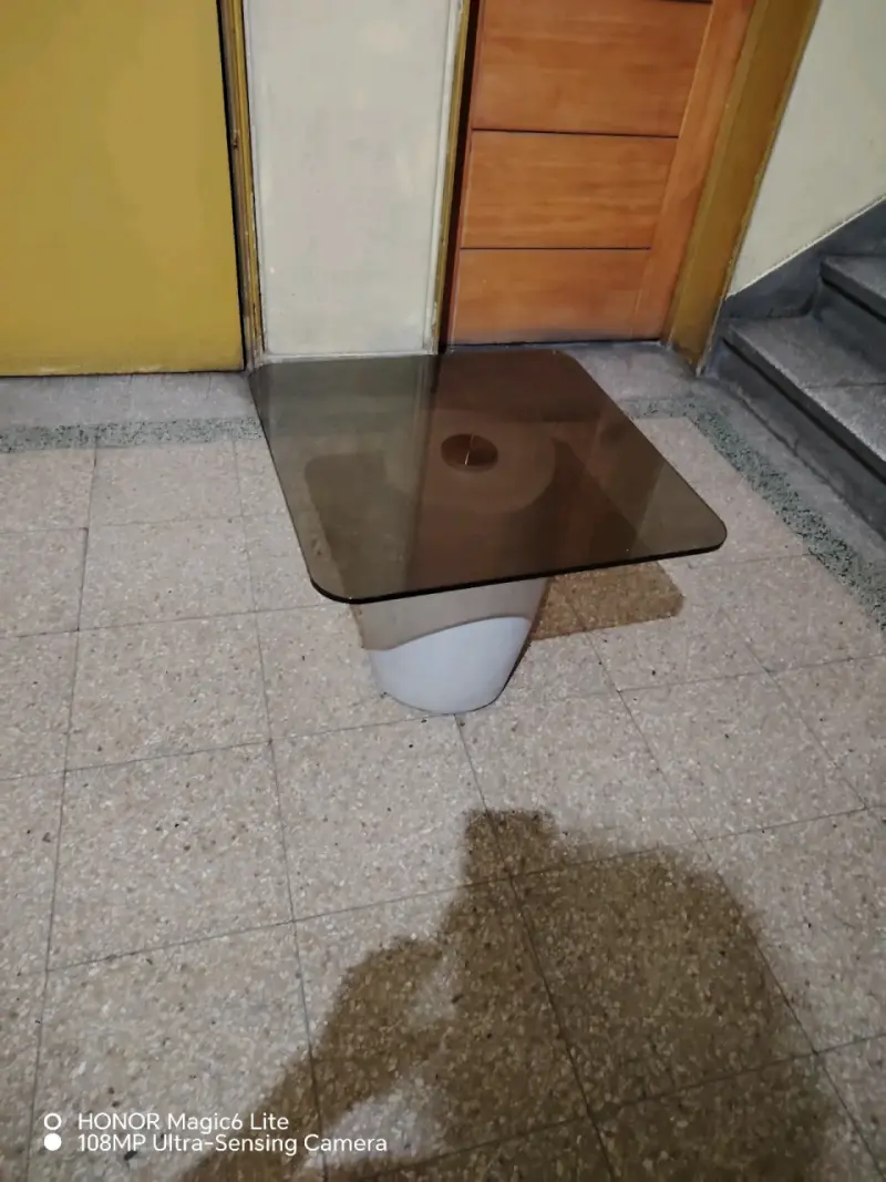 Mesa de centro con vidrio templado - 5