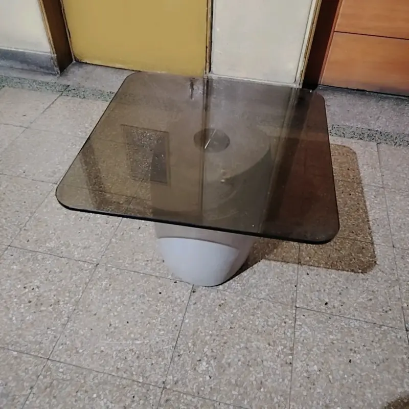 Mesa de centro con vidrio templado - 6