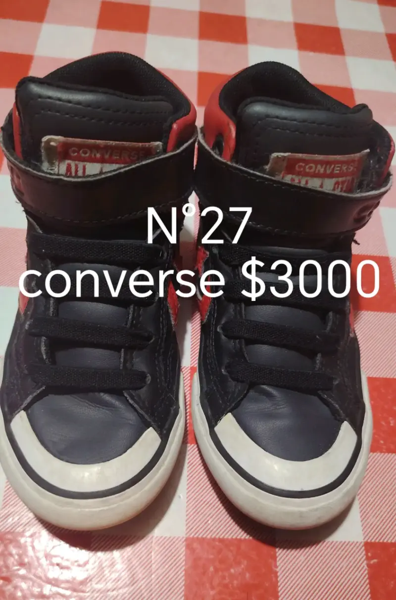 Zapatillas Converse para niños talla 28 nuevas - 11