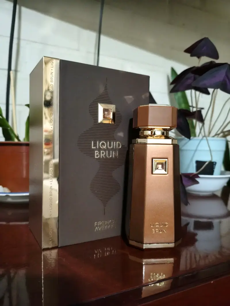 Decants liquid Brun - 1