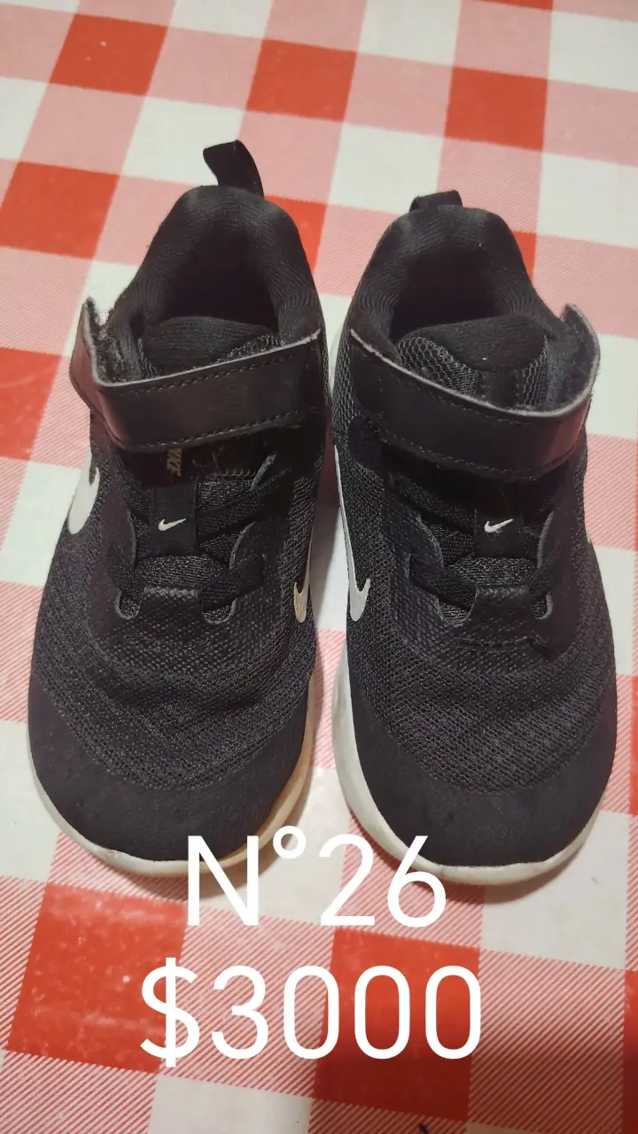 Zapatillas deportivas marrones nuevas talla 40 - 2