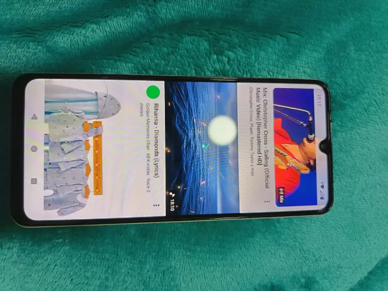 Smartphone Xiaomi Redmi Note 12 dorado