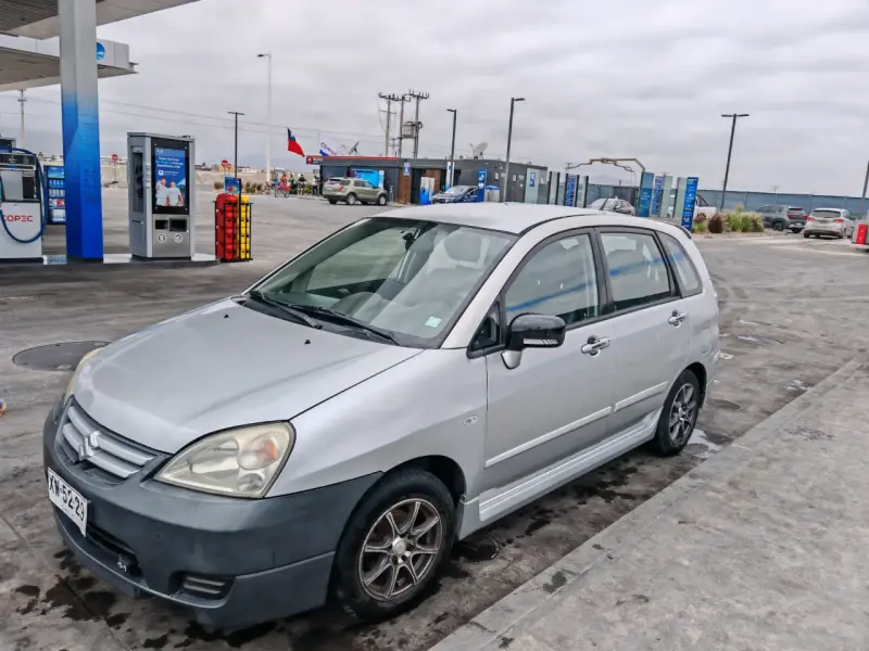 Suzuki aerio 2007 glx 1.6L automático - 3