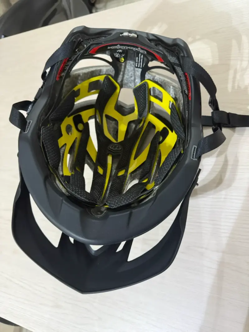 Casco de ciclismo Troy Lee Designs negro - 4