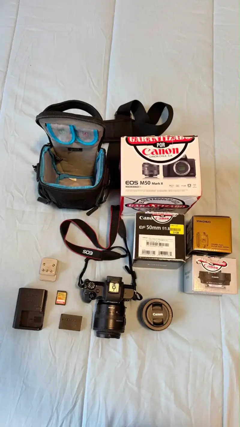 Cámara Canon EOS M50 Mark II con lentes y accesori - 2