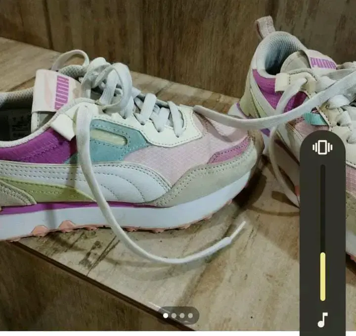Zapatillas deportivas Puma multicolor para mujer - 3