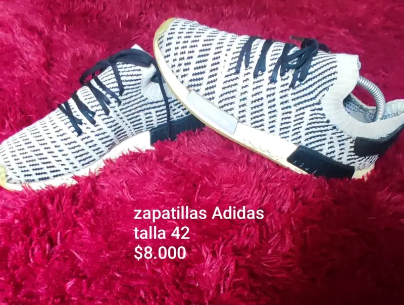 Zapatillas Adidas blancas talla 42