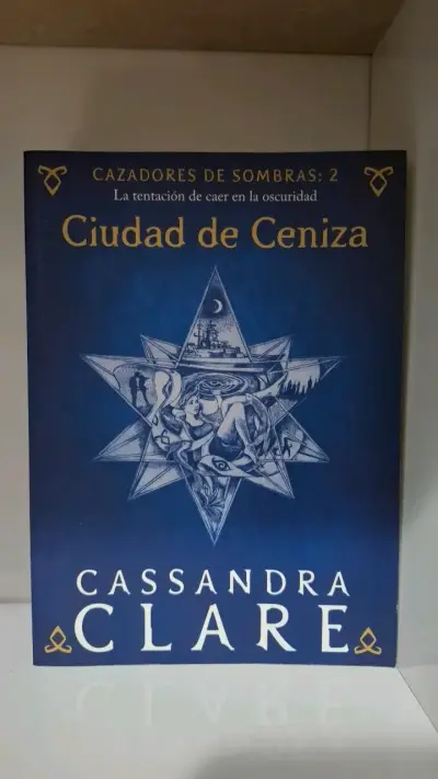 Libros Cazadores de Sombras Ciudad de Hueso y Ceniza - miniatura 3