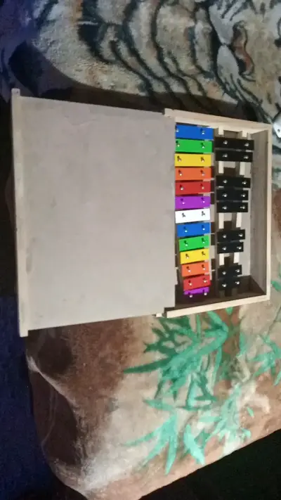 Chaleco salvavidas naranja con correas ajustables - miniatura 4