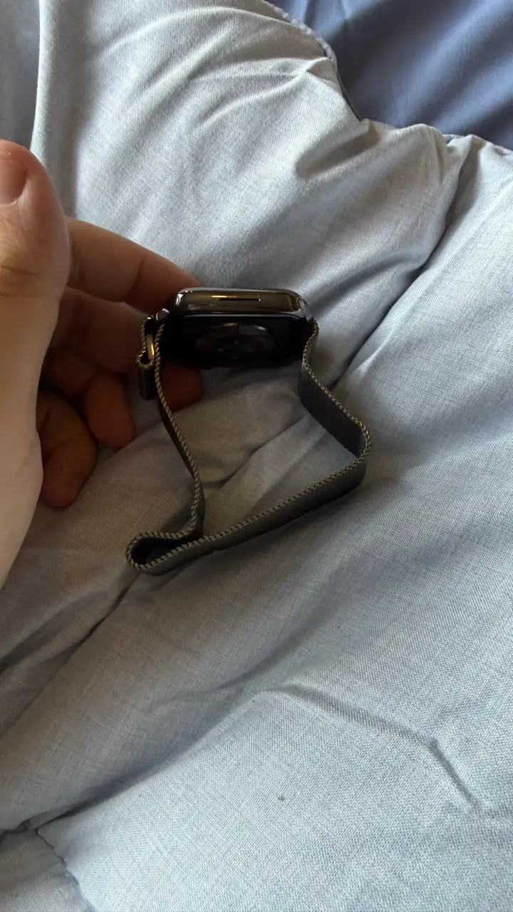 Apple Watch con correa de malla metálica b|_oqead0 - 4