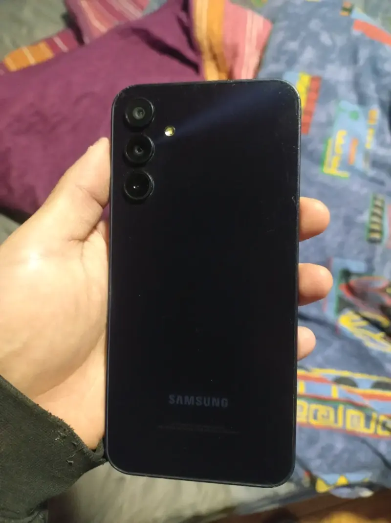 Smartphone Samsung Galaxy A con triple cámara - 5