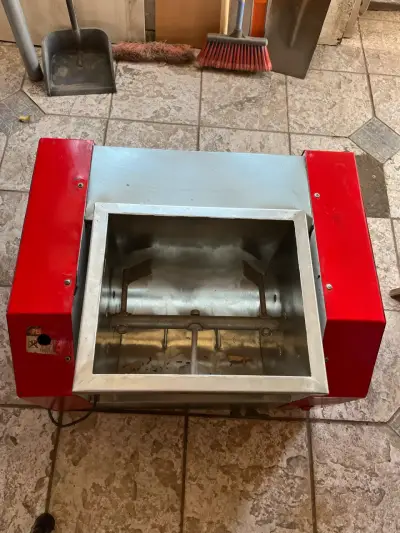 Mezcladora de pan - miniatura 1