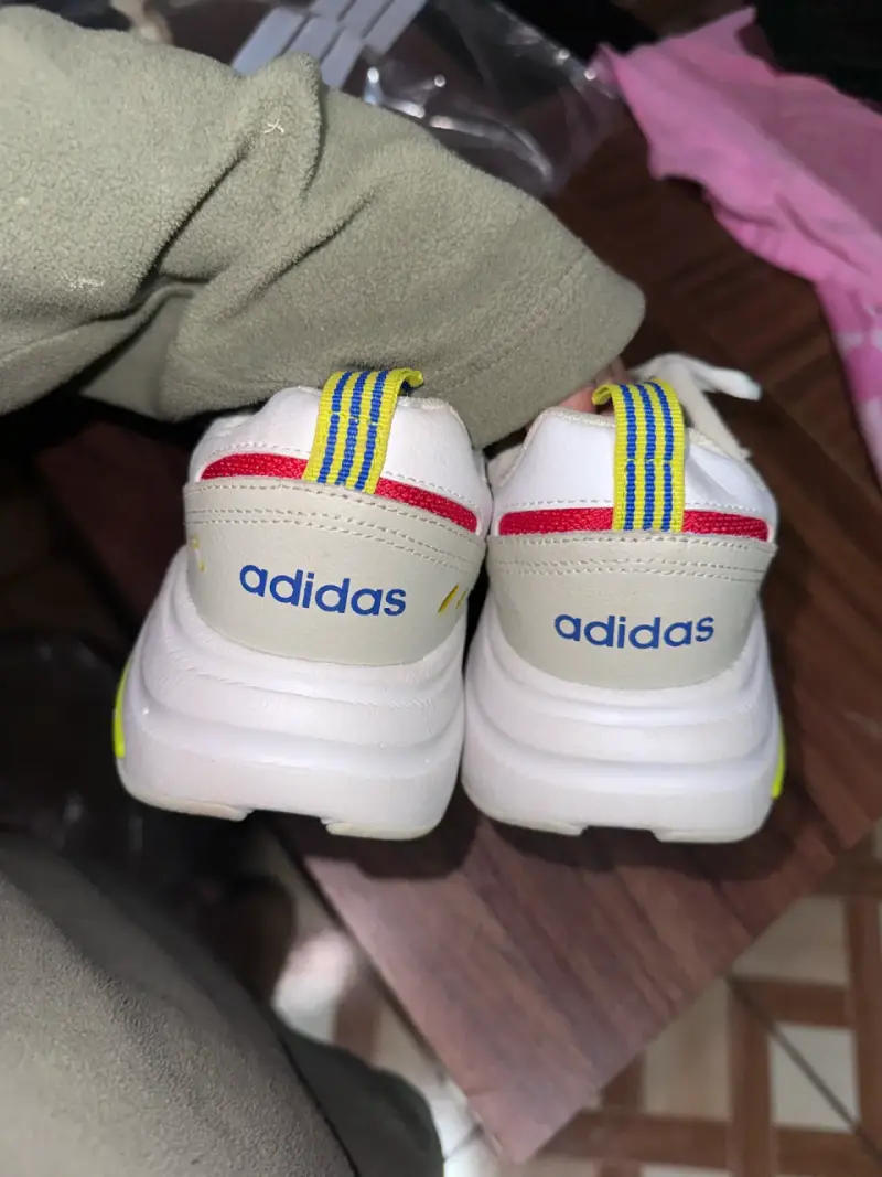Zapatillas deportivas Adidas blancas - 1