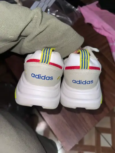Zapatillas deportivas Adidas blancas - miniatura 1
