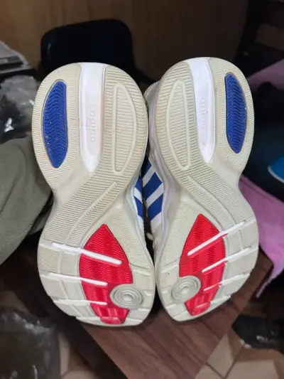Zapatillas deportivas Adidas blancas - miniatura 2