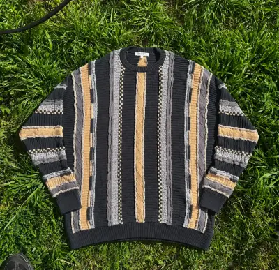 Suéter  Review tipo Coogi - miniatura 1