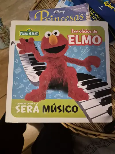 Libro infantil 'Los oficios de Elmo: Será Astronauta' - miniatura 4