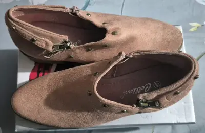 Zapatos de gamuza color rosa palo - miniatura 2