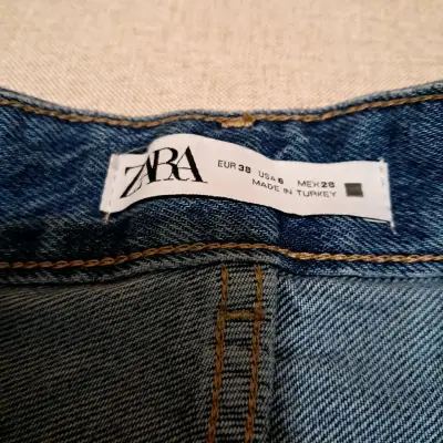 Jeans de mezclilla azul para mujer  Zara - miniatura 5