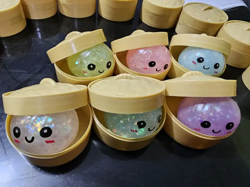 Juguetes antiestrés en forma de dumpling kawaii - 2