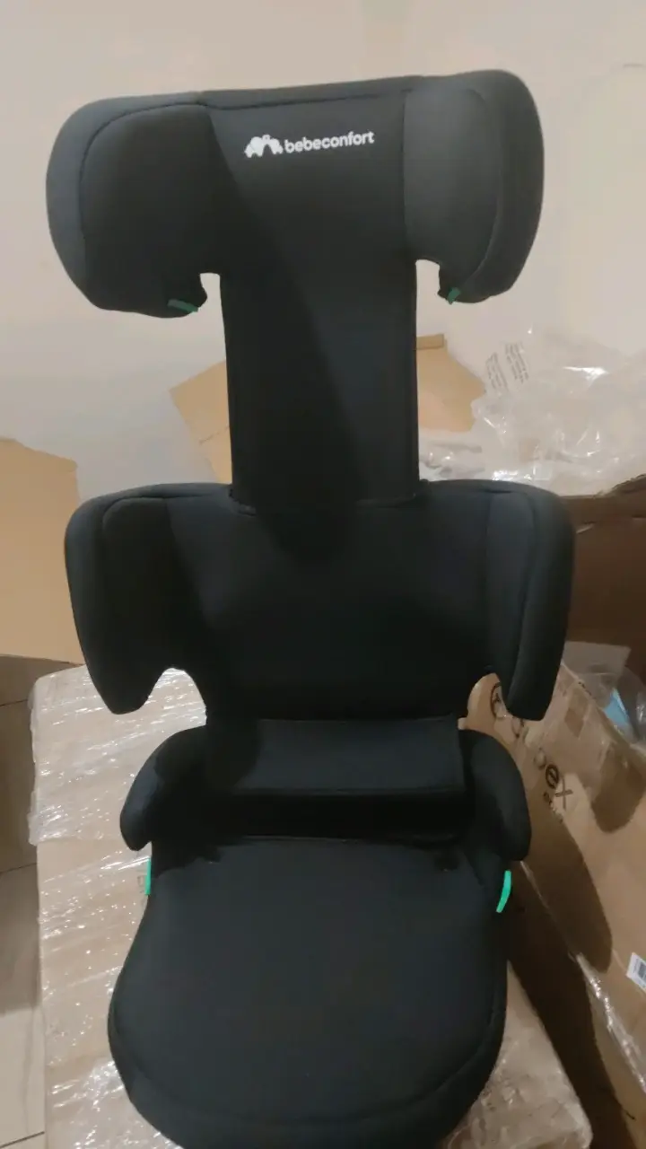 Silla de auto para niños Bebeconfort negra - 6