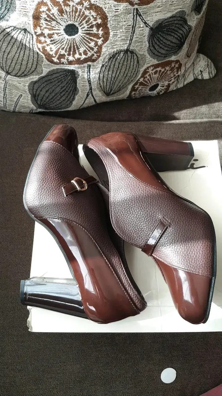 Zapatos de tacón marrones elegantes para mujer SEI - 2