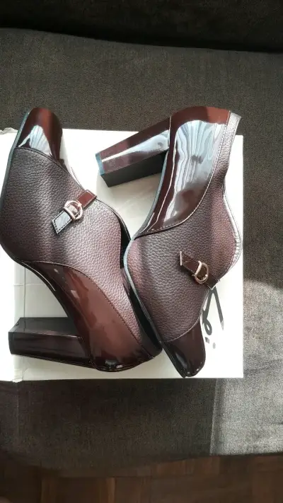 Zapatos de tacón marrones elegantes para mujer SEI - miniatura 4