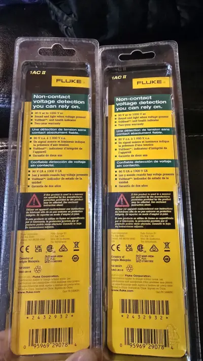 Detector de Voltaje Fluke VoltAlert 1AC II con Sonido - miniatura 4