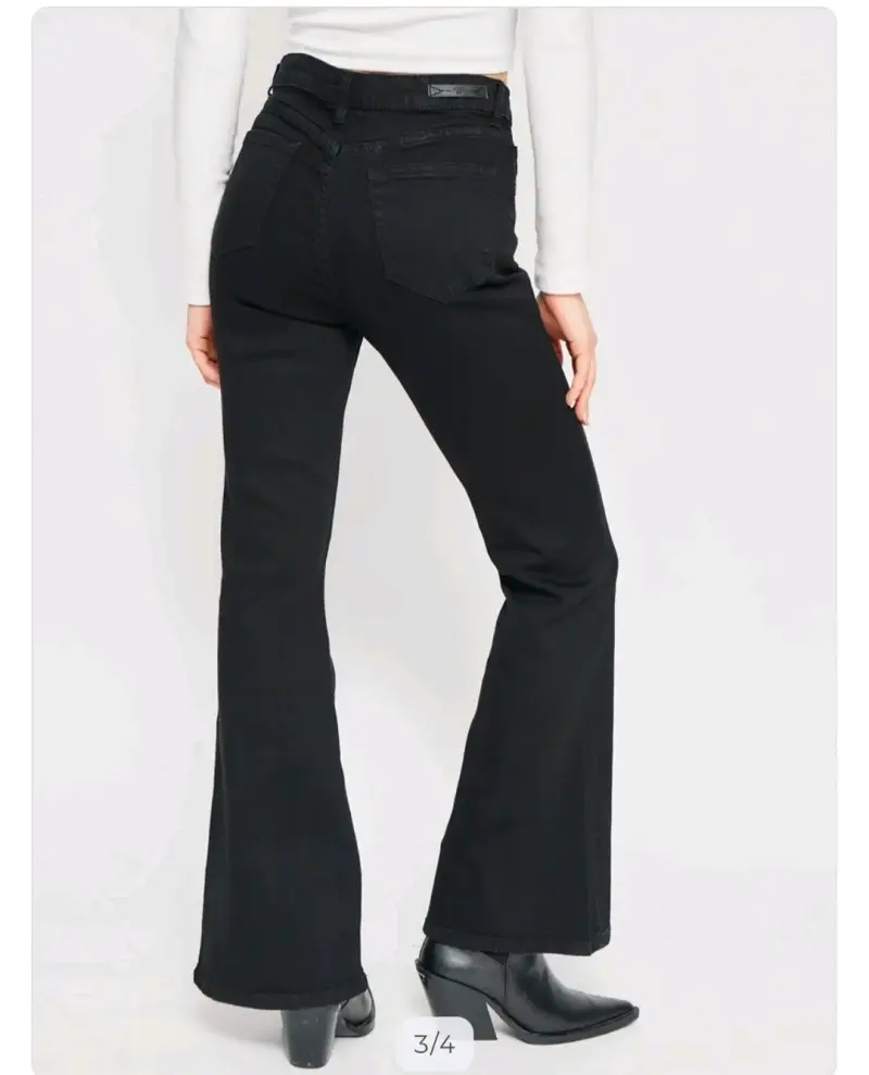 Pantalones acampanados negros para mujer - 2