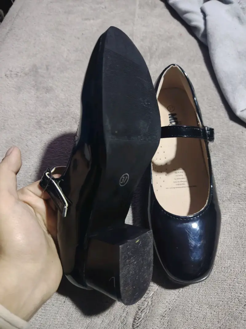 Zapatos de charol negros con taco para mujer - 6