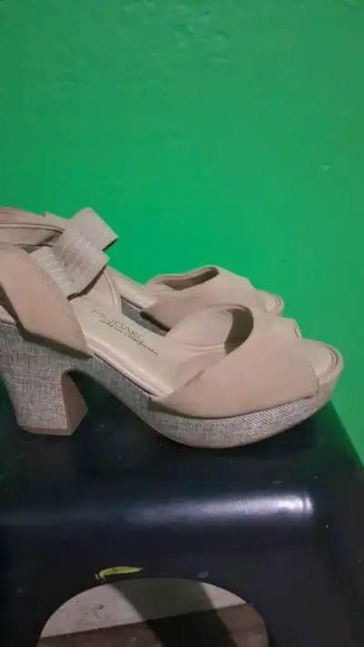 Sandalias de tacón beige Modare confort - miniatura 1