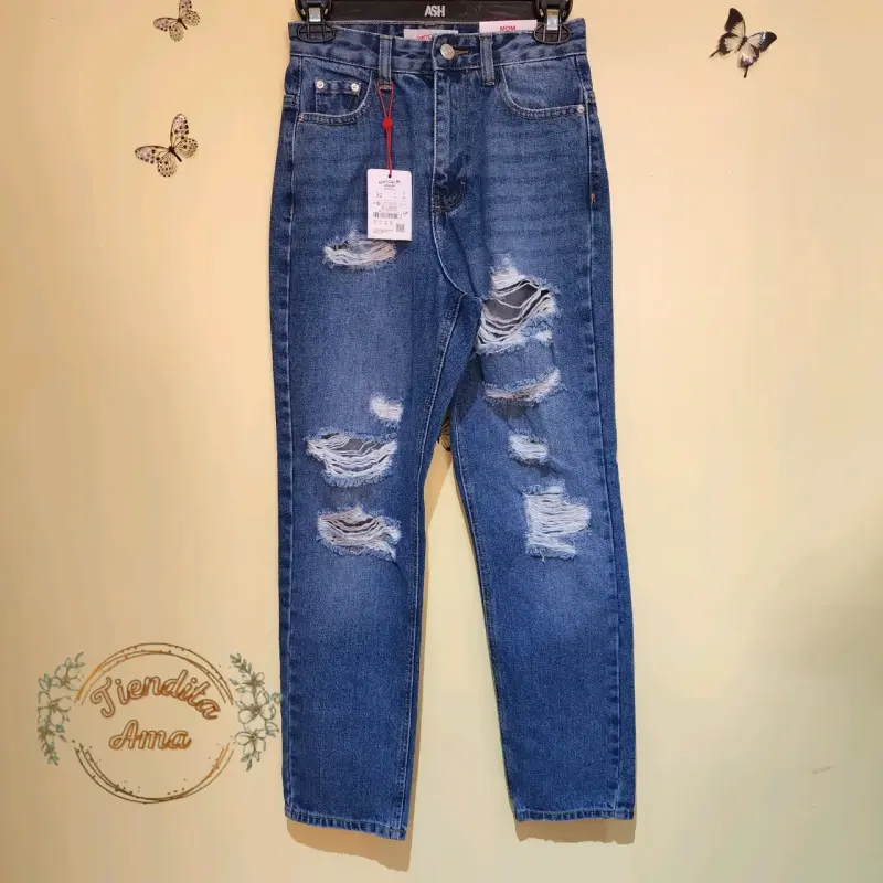 Jeans de mezclilla rasgados para mujer