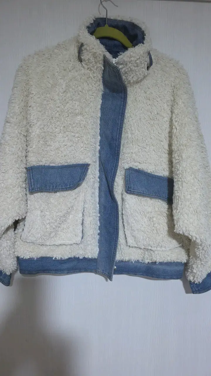 Chaqueta de lana con detalles en denim para mujer - 2
