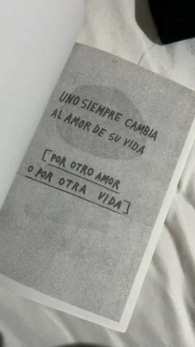 Libro 'Uno Siempre Cambia Al Amor De Su Vida' - miniatura 3