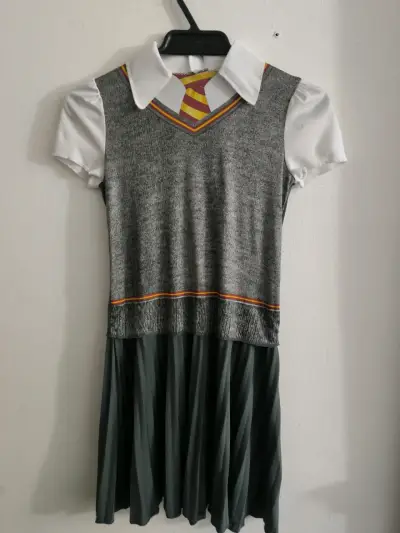 Disfraz de Hermione de Gryffindor 🪄🪄🪄 - miniatura 2