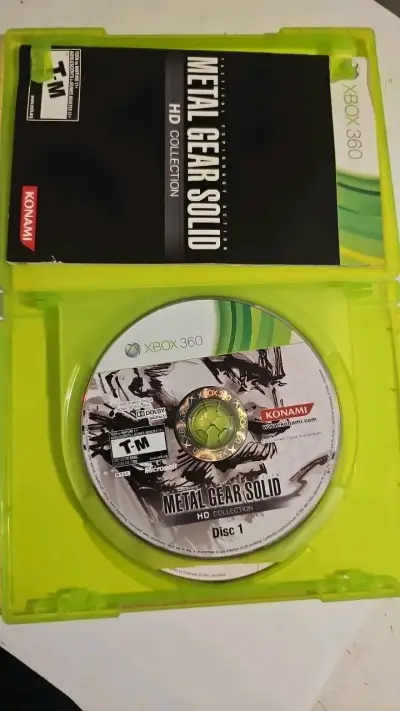 Metal Gear Solid HD Collection  Xbox 360 - miniatura 2