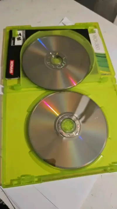 Metal Gear Solid HD Collection  Xbox 360 - miniatura 3