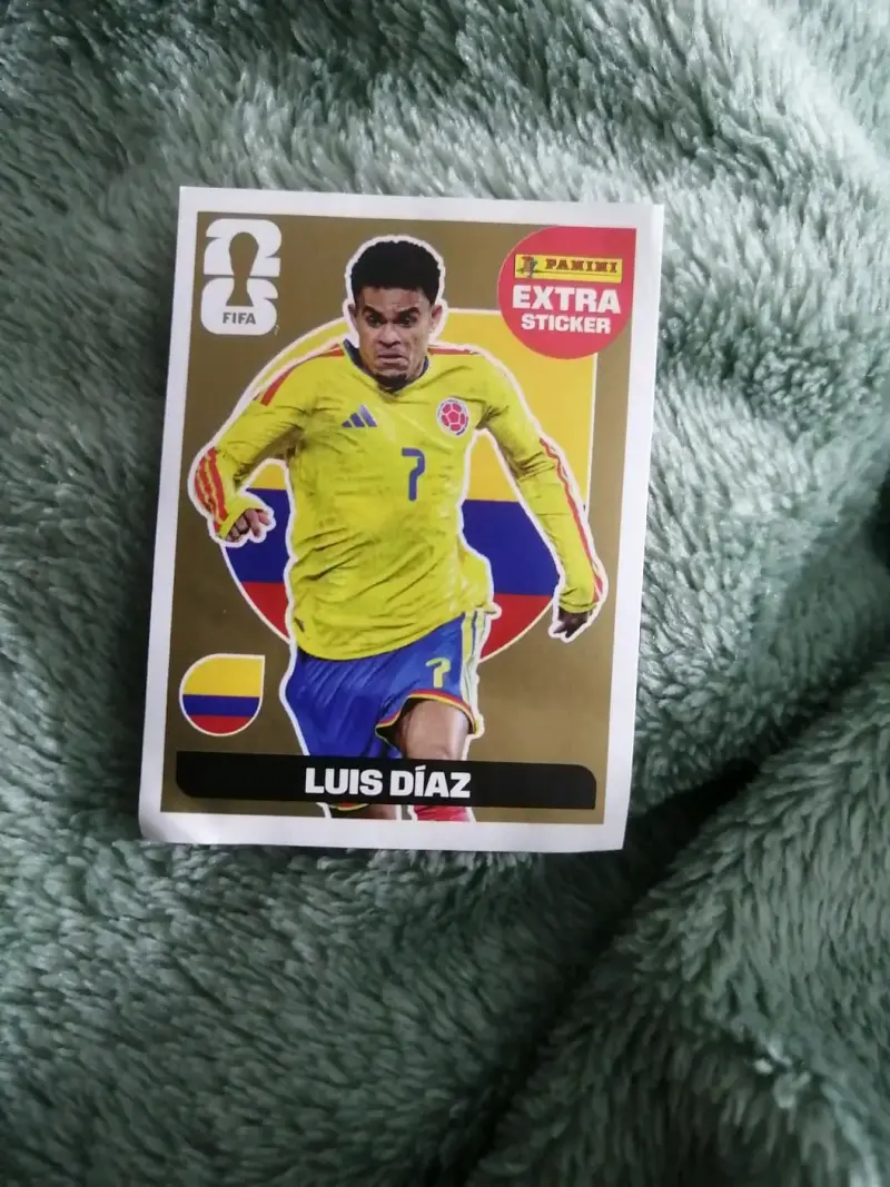 Lámina Panini Extra Sticker Luis Díaz de oro