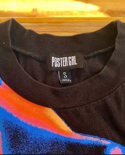 Polera Poster Grl con diseño térmico - miniatura 2