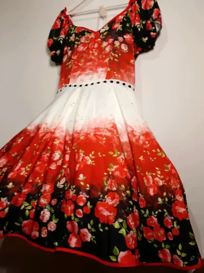 Vestidos de cueca floral  talla 14/16/38 - miniatura 2