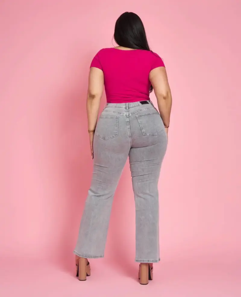 Jeans Menina para mujer con diseño moderno - 4