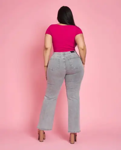 Jeans Menina para mujer con diseño moderno - miniatura 4