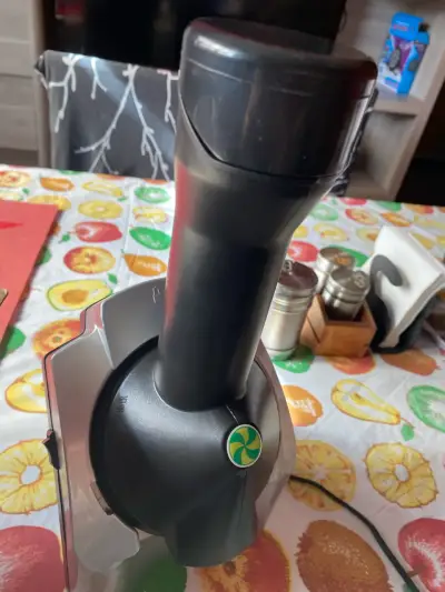 Máquina para hacer helados de frutas Yonanas - miniatura 3