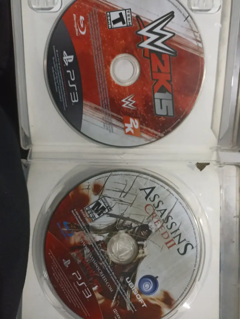 Consola PS3 con control y juegos incluidos - 3