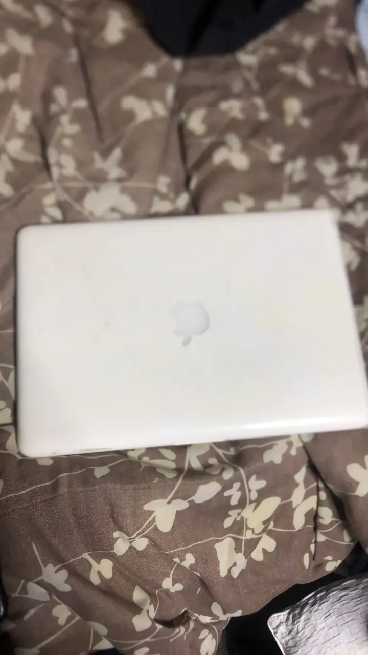 MacBook 13 pulgadas 2010 con macOS Mojave - 2