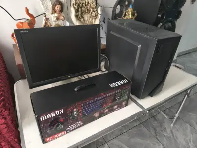 PC i5 de sectima generación - miniatura 1