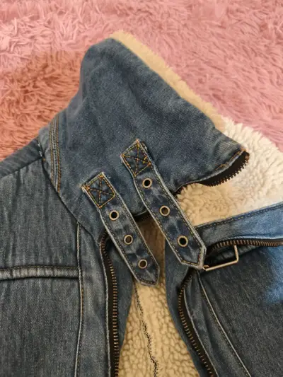 Chaqueta de mezclilla con chiporro - miniatura 2