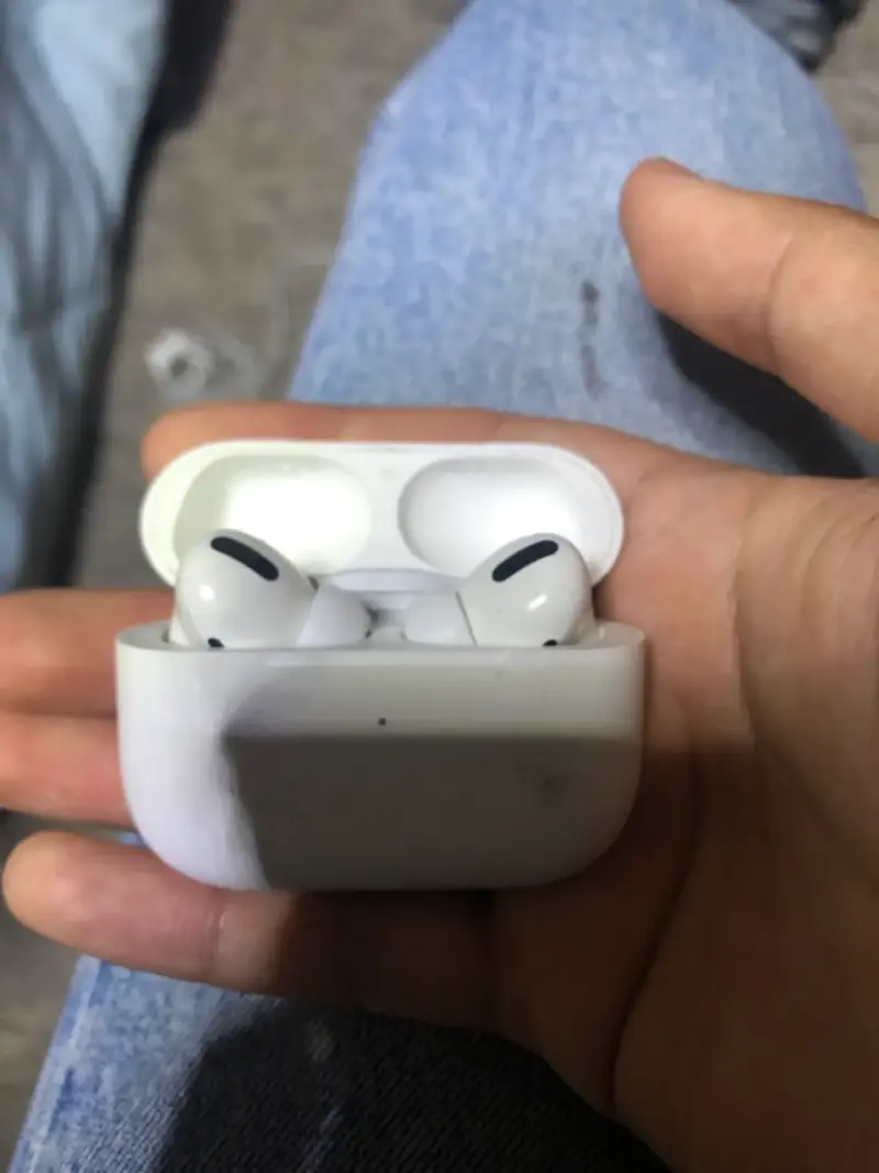 Airpods Pro Originales detalles - 1